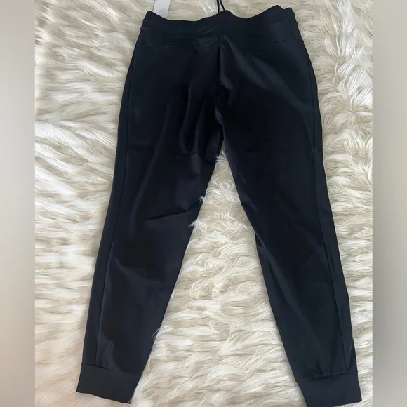 Yogalicous Womens Lux Jogger & Under Armour Velocity Twist Top, Size 1X